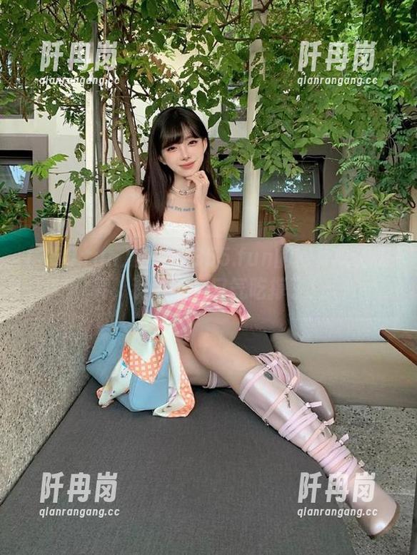 355.fun 昨晚从355.fun的网页刷到天亮,那个瓜一口气吃撑了!