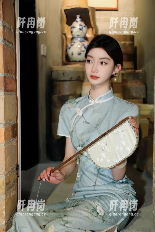 刷455funapp的心态：今天想吃啥呢？先从八卦开始