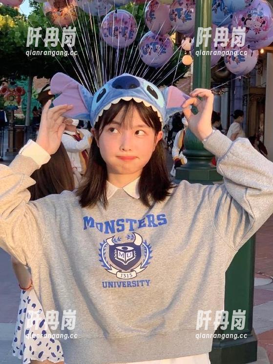 在51cg10首页，心里充满了好奇，赶紧点击下一条吧！