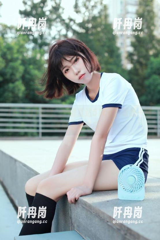 来吧，一键直达51cg，跟我一起吮指原味吃瓜！