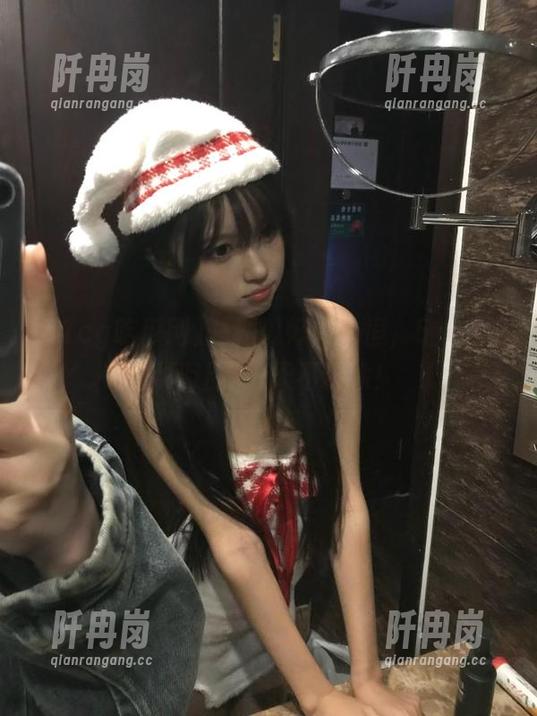51cg吃瓜网 一颗瓜好似永恒,51cg吃瓜网让你一天不糊涂!