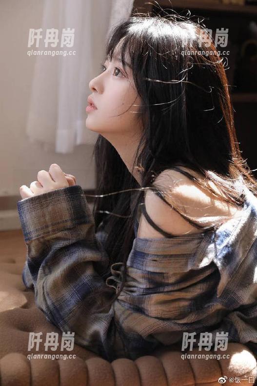 泡面配瓜：快来瞧51吃瓜的官方网站在升级哦！