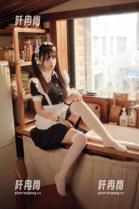 51吃瓜 51吃瓜ios特别版:今日哪些瓜特火?快来抱紧我的大腿!