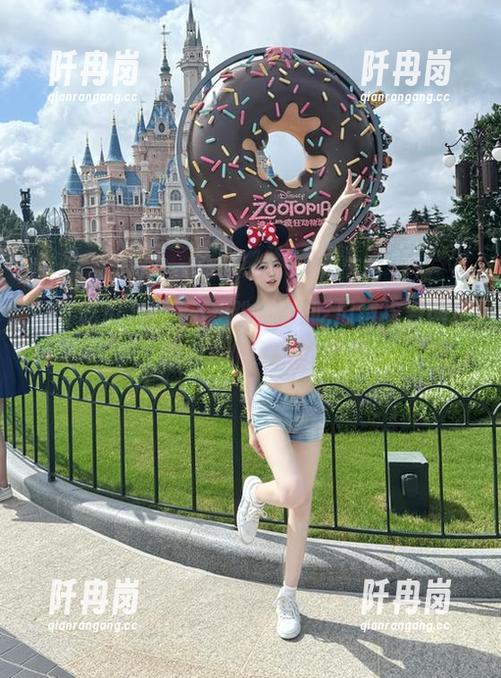 谁还不想跳入51吃瓜链接看网址，想必我们都是潜水员