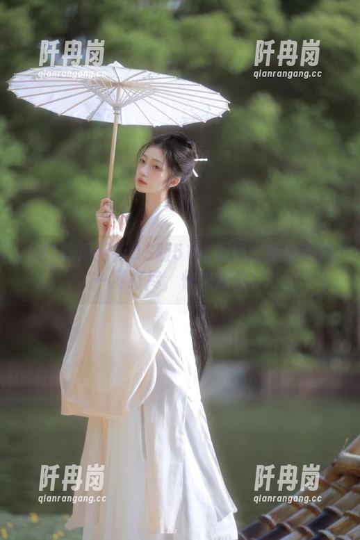 51吃瓜网 iOS版51吃瓜网:新鲜热辣一网打尽,快来划拉!