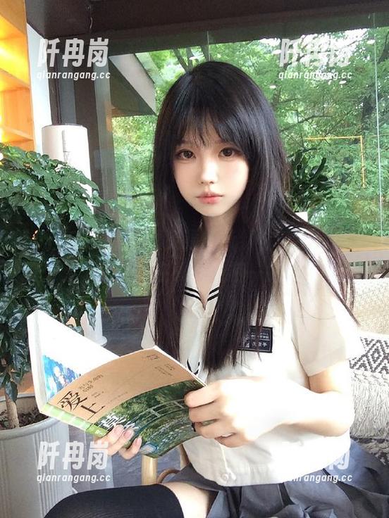 瓜资源普及到你的小嘴巴，快来51在线吃瓜捞一把！
