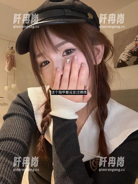 52cg 这些在线互动果然让52cg成了“神坛”