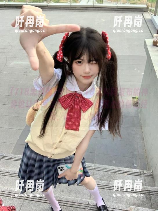 718黑料网 快来!718黑料网发布的神评论让我每次都想起我那段糟心的情感经历,幽默又心痛。