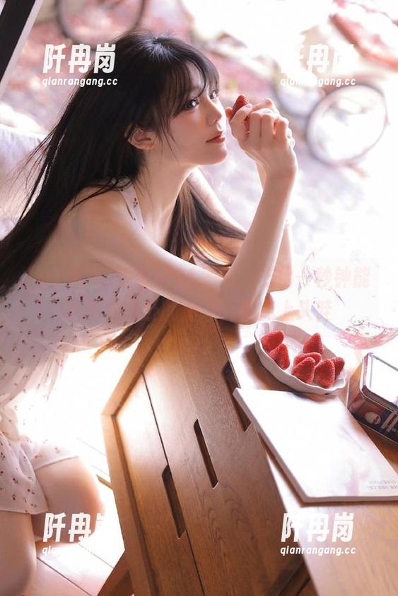 91黑料 观看完91黑料,仿佛一秒钟能迷失在八卦的海洋,有点上头哇