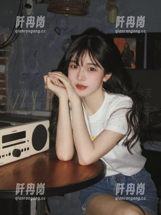 998.su 因为998.su发布的黑料,今天的社交圈显得格外活跃,乘风破浪的小白们快来!