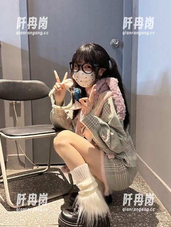 cgw 首页辣评:cgw小编也有那么一丝不安吧?