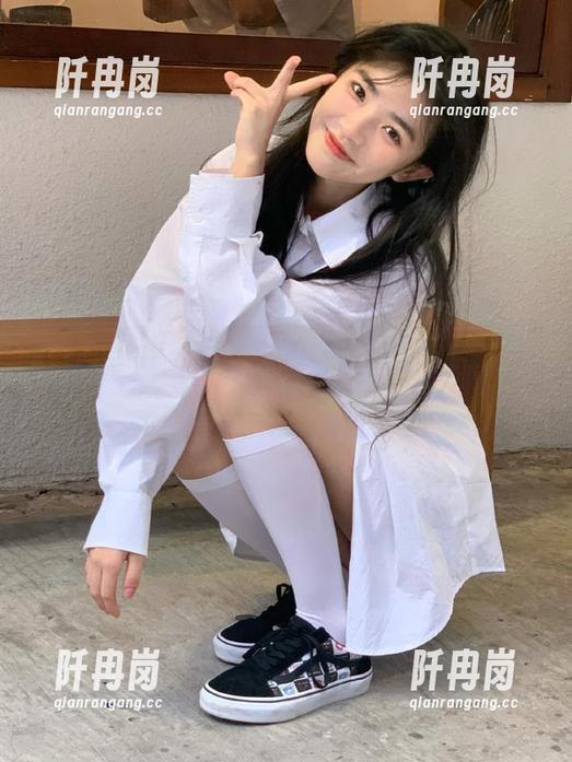 cgw 登录cgw,看着“重磅新闻”,我忍不住翻了个白眼。