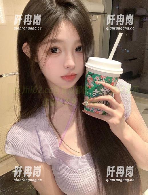 hl02.co首页瓜都怪怪的，但又忍不住想多看看，哈哈！