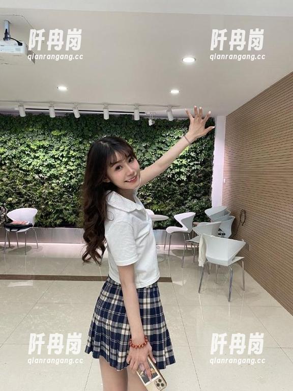 www吃瓜网 吃瓜不止于此,“www吃瓜网cc”app让你成为八卦小专家!