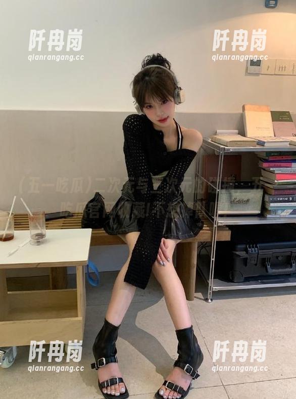 二次元与三次元的碰撞，五一吃瓜官网收藏!不想掉队喔！