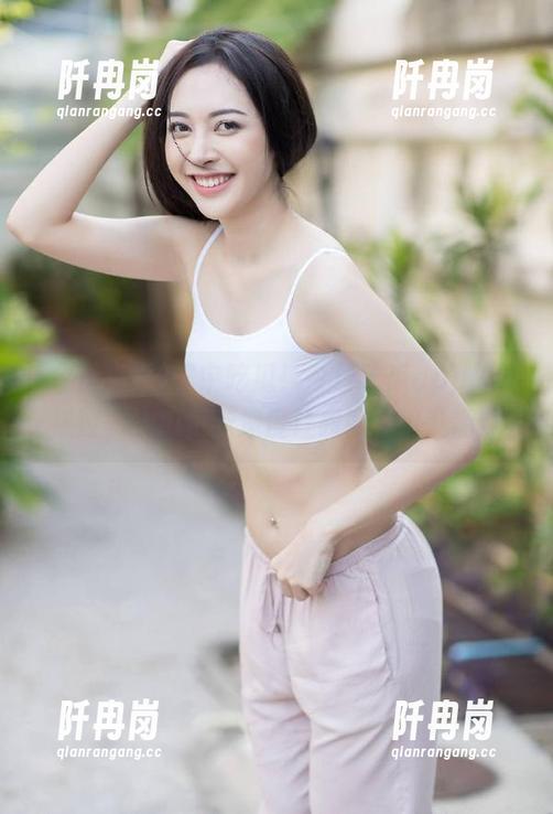 今日吃瓜 掌中吃瓜!今日吃瓜app里的热议,大瓜更新速度让我眼花缭乱啊。
