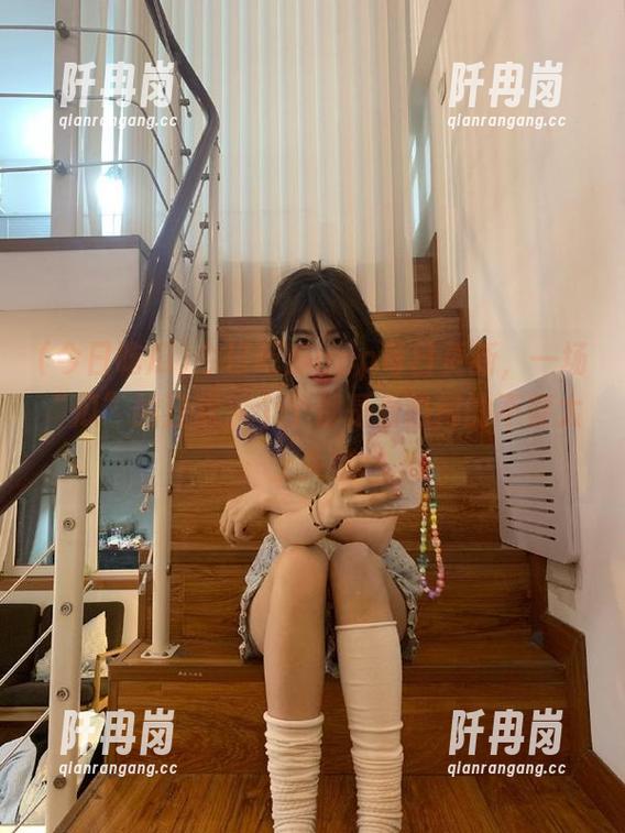 今日吃瓜app每日更新，一场“瓜”的狂欢，个个都是看热闹的不要太上头哦