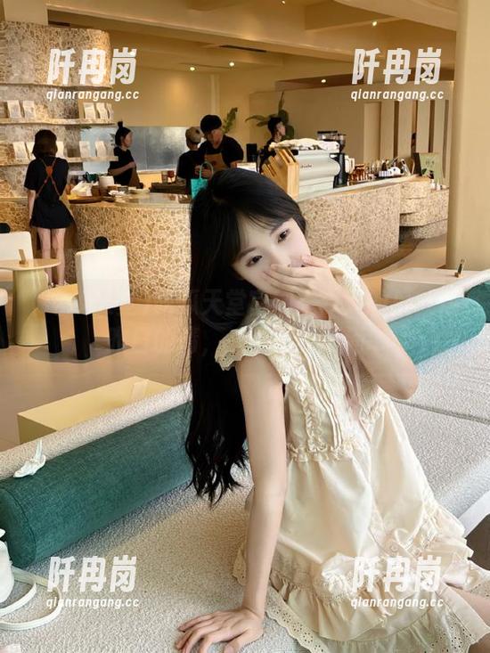 吃瓜天堂 吃瓜天堂官网:今天的瓜就像昨日的情,一幕幕在翻涌...