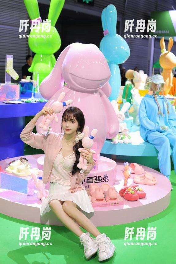 吃瓜网 别低头,快来观看这款吃瓜网,八卦能力飙升中!