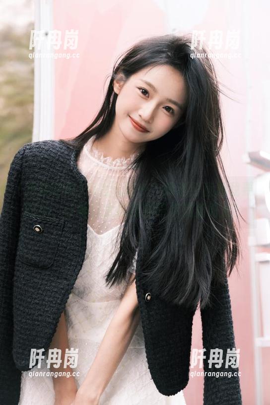我要吃瓜 瓜怎么能少?传送门直通我要吃瓜,让每日大瓜视频陪你消磨时光!