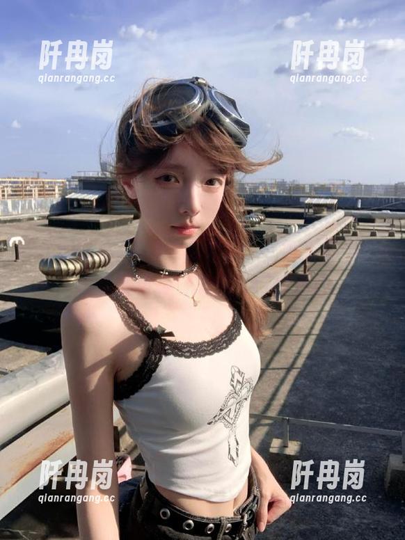 喝水不忘吃瓜，‘我要吃瓜’永久提供每日爆料大瓜视频！