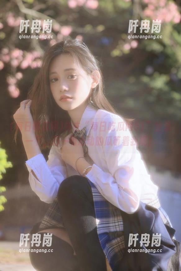 每日吃瓜网 先去“每日吃瓜网51”登录一下,万一有心动的瓜等着我呢!