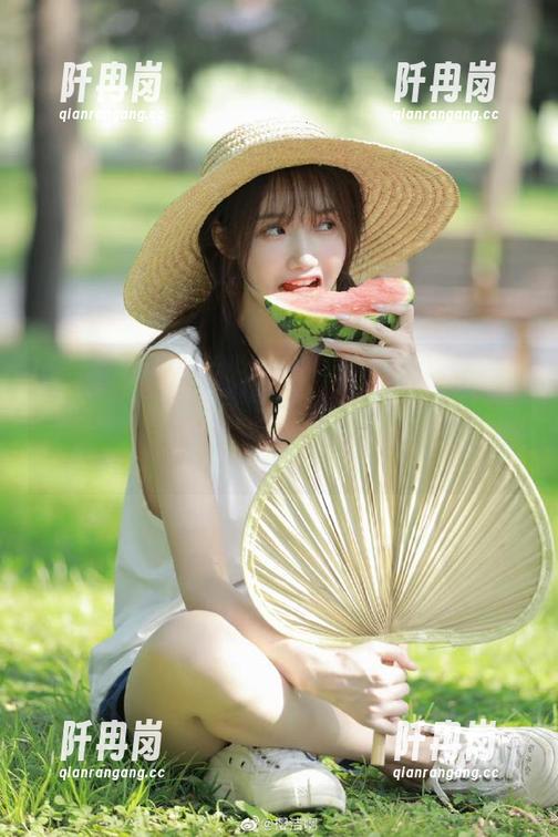 听说“17黑料不打烊”的新地址几乎是个宝藏网站，还真有点小期待能收获惊喜呢。