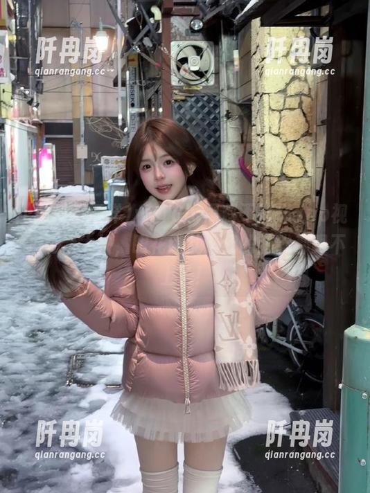 yy18lv黑料不打烊app视频更新太快，眼花缭乱，我的脑袋都跟不上了！