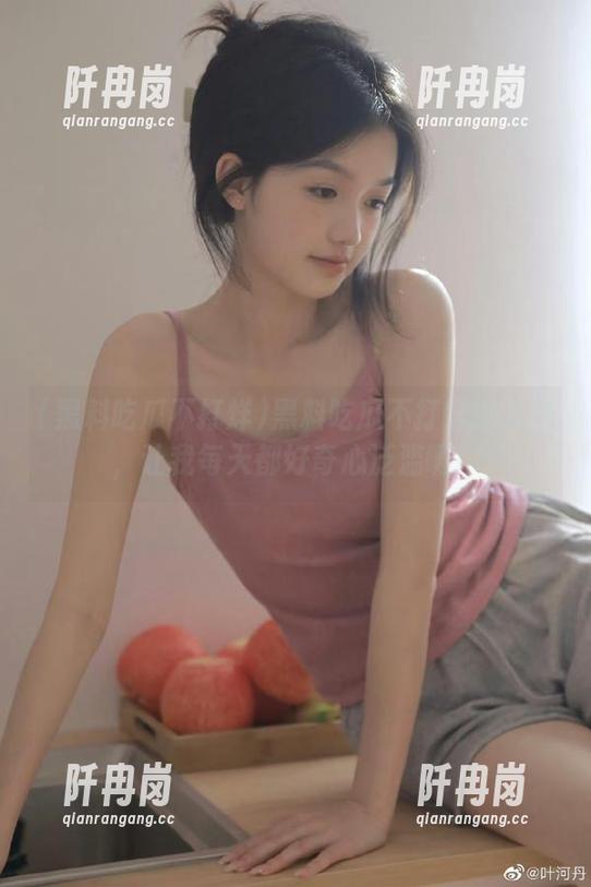黑料吃瓜不打烊 黑料吃瓜不打烊的入口,让我每天都好奇心泛滥啊!
