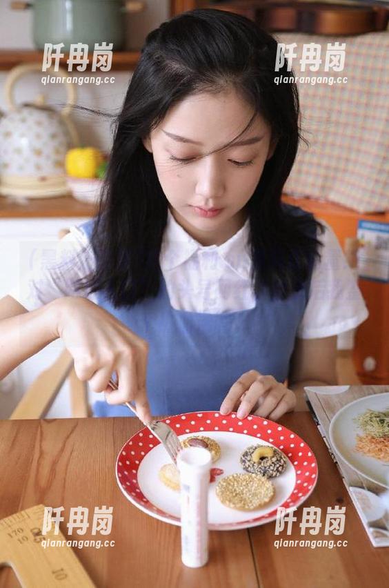 黑料正能量 这个福利.su黑料正能量绝对“网址入口”的头号网红,登录后我整个热血沸腾。
