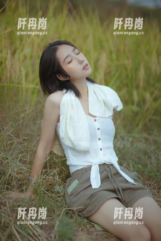 黑料正能量 万篇长征黑料正能量苹果版:是废料还是宝藏?来一场抽象思维的旅程吧!