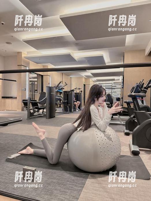 黑料正能量不打烊 ios上的黑料正能量不打烊,回家路上的每一条通知都在刺激我的神经。