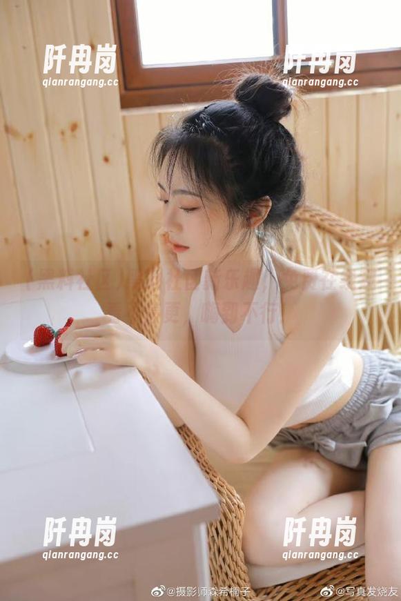 黑料社区新乐趣，免费在线观看不停更，嗨到不行！