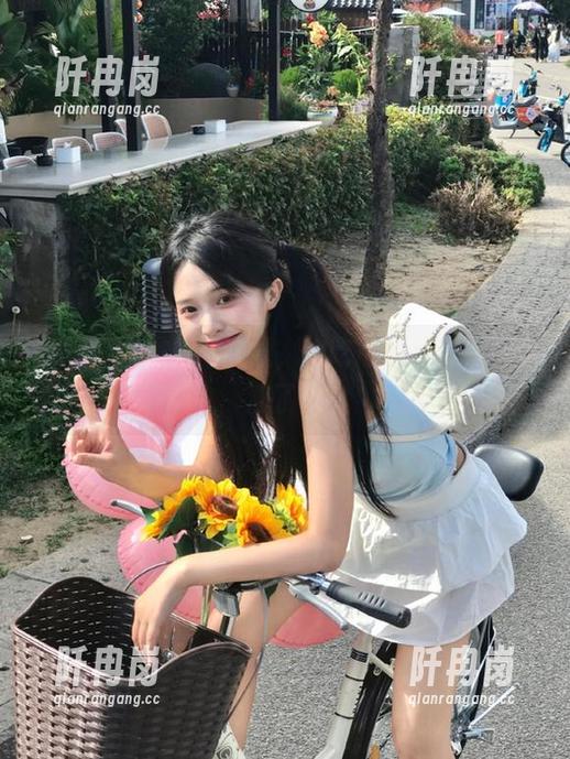 黑料网在线，边吃瓜边翻车，太刺激了！