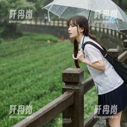 黑料网 黑料网更新通知,苹果的你们看过来,瓜吃起来