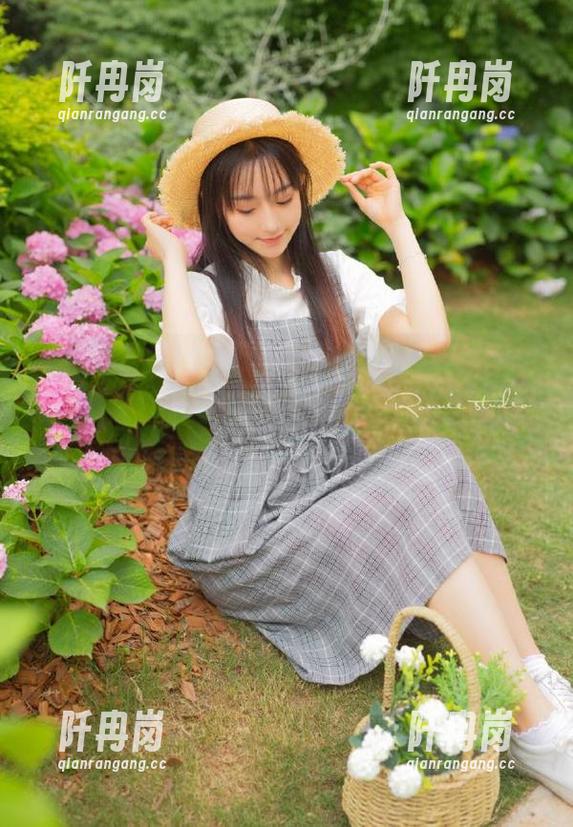 晚上和朋友聊，关于黑料网的那些“收藏”，可我却进不去……哪个大佬教教我啊？