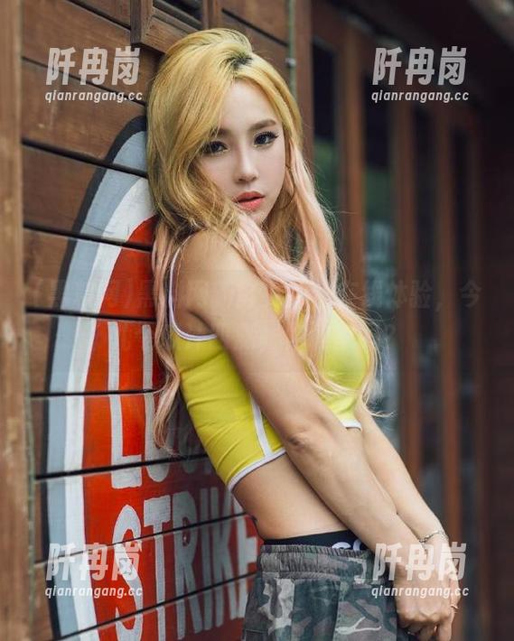 黑料网 黑料网新鲜更新,在线体验,今儿个瓜汁四溅,你敢来吗?