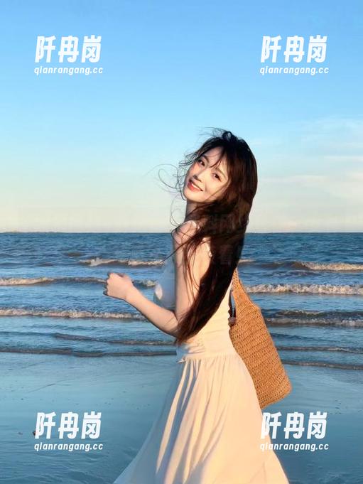黑料网络 请记得给黑料网络导航,女神写真不藏着掖着!