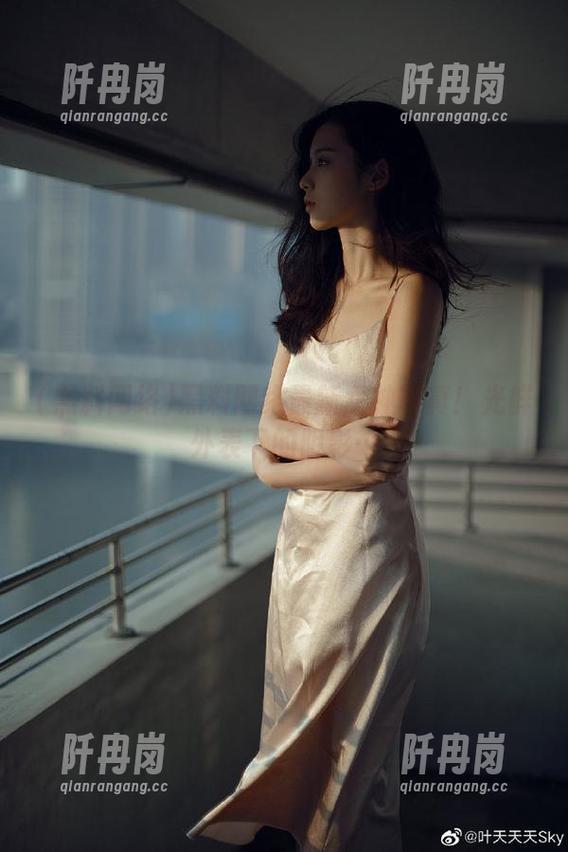 黑料网络 黑料网络最新女神写真!光鲜外表下的阴影…