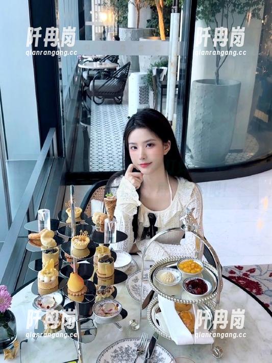 黑料门不打烊 黑料门不打烊:别着急,先“登录”追个剧,再来吃料吧!