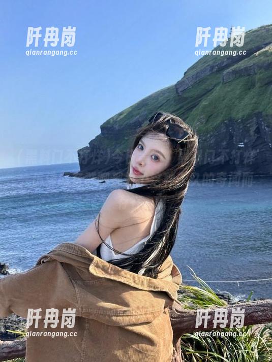 黑料门不打烊 今日黑料,黑料门不打烊,仿佛所有群聊都为了这种永久的奇闻而存在。